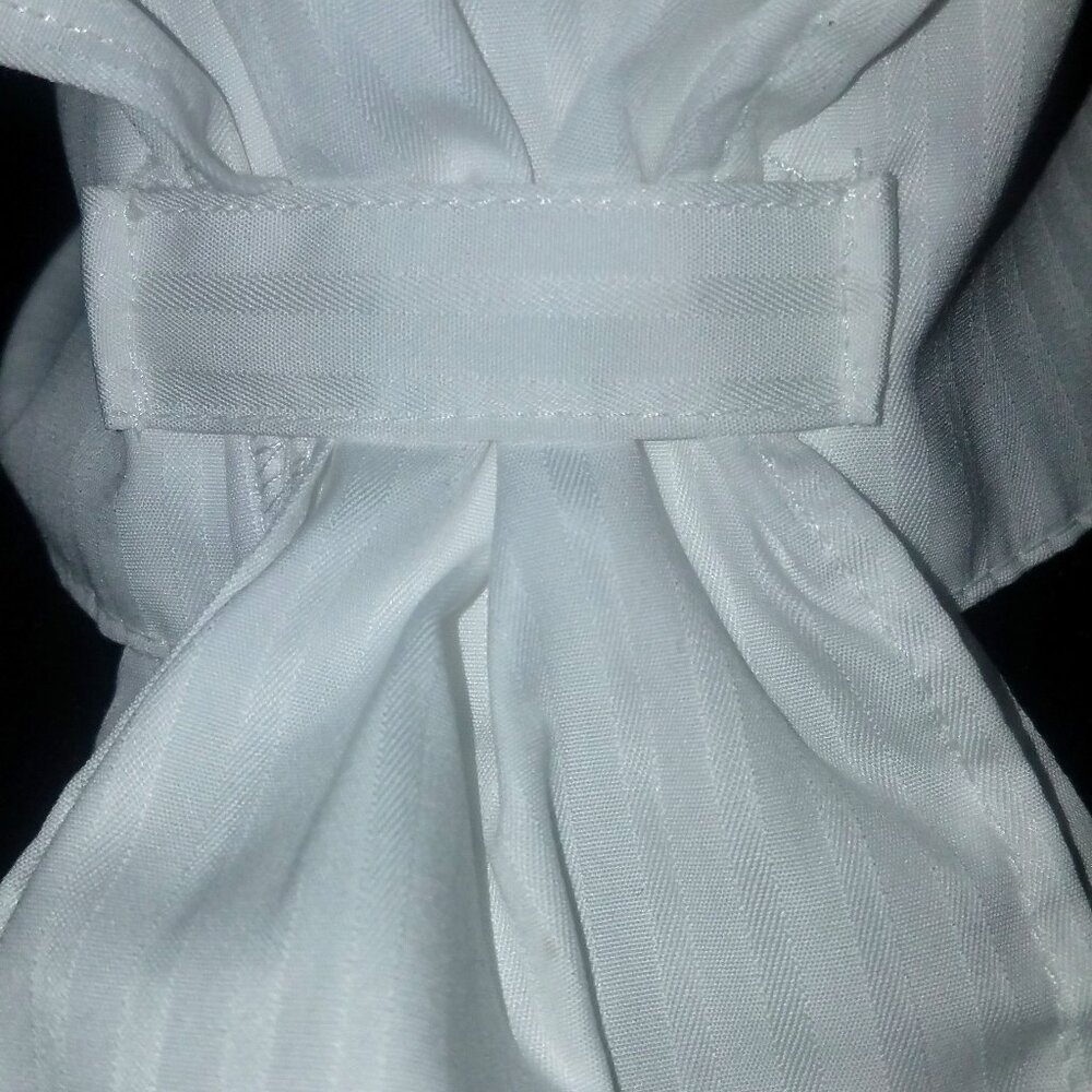 STOCK TIE WHITE tone on tone PRE-TIED by ORNAMENTS NEW